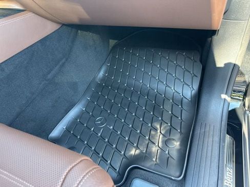 New 2026 Mercedes-Benz GLS 450 4MATIC image 37