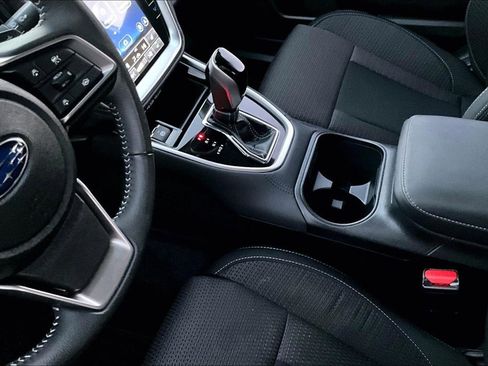 Used 2024 Subaru Outback Premium image 17