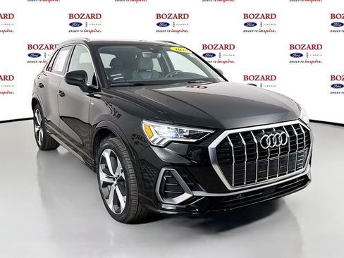 Used 2020 Audi Q3 2.0T Premium Plus w/ Premium Plus Package image 1