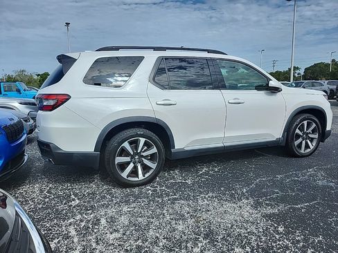 Used 2023 Honda Pilot Elite image 4