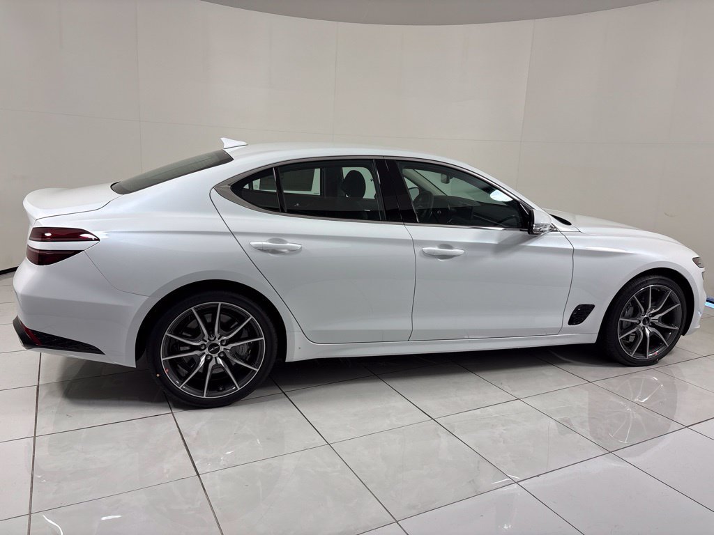 New 2027 Genesis G70 2.5T RWD image 6