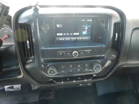 Used 2019 Chevrolet Silverado 2500 W/T image 16