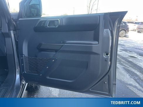 Certified 2025 Ford Bronco Badlands image 23