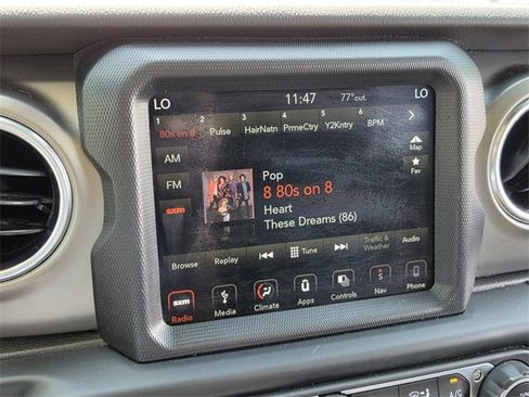 Used 2019 Jeep Wrangler Unlimited Rubicon image 24