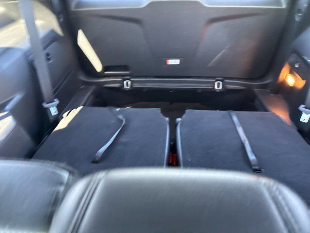 Used 2018 Ford Explorer XLT w/ Equipment Group 202A FWD image 28