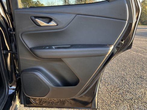 Used 2021 Chevrolet Blazer LT image 17