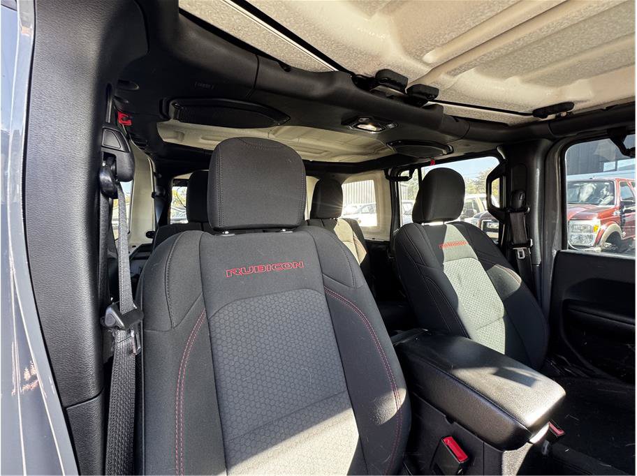 Used 2018 Jeep Wrangler Unlimited Rubicon AWD/4WD image 5