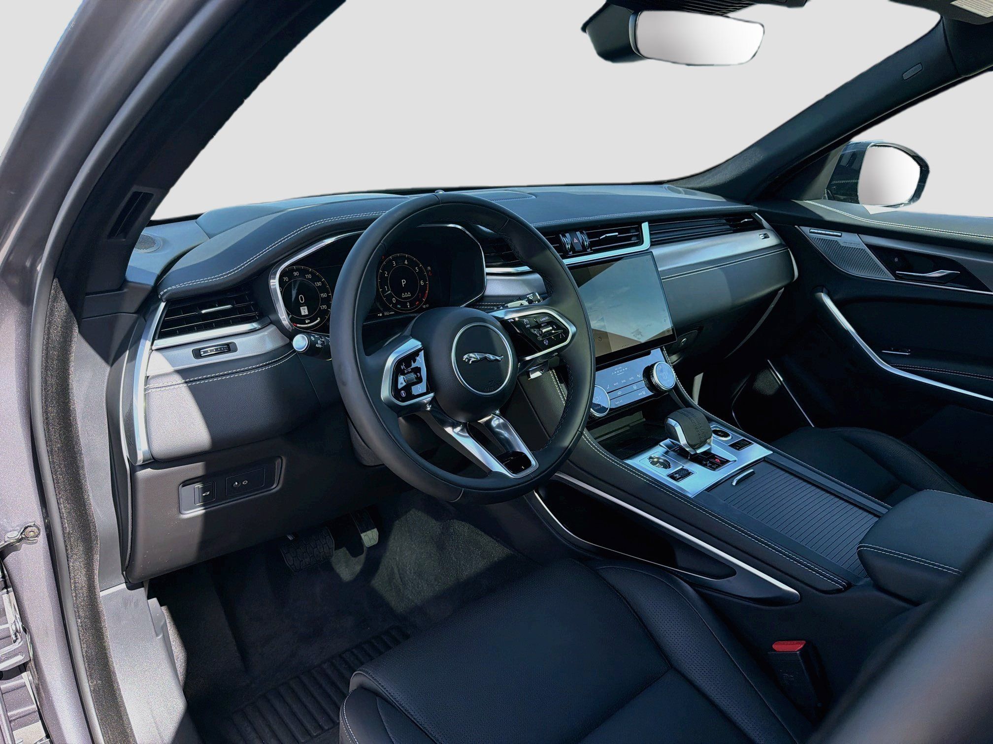 New 2026 Jaguar F-PACE R-Dynamic S AWD/4WD image 26