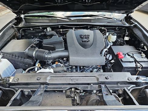 Used 2023 Toyota Tacoma SR5 w/ SX Package AWD/4WD image 28