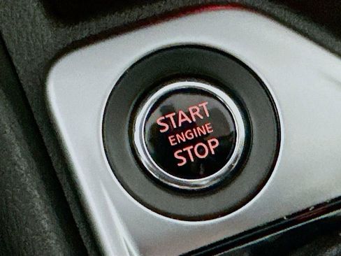 Used 2024 Nissan Sentra SV image 27