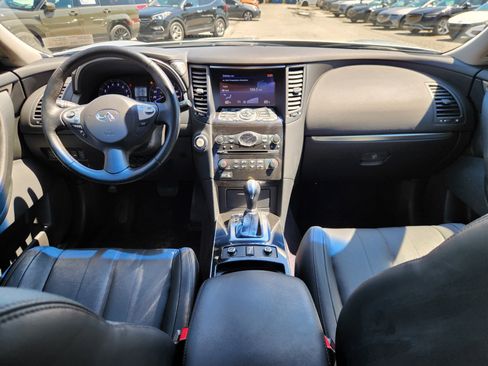Used 2014 INFINITI QX70 AWD w/ Premium Package image 8