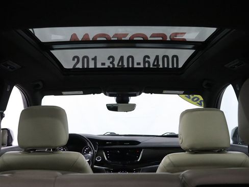 Used 2021 Cadillac XT6 Sport AWD/4WD image 14