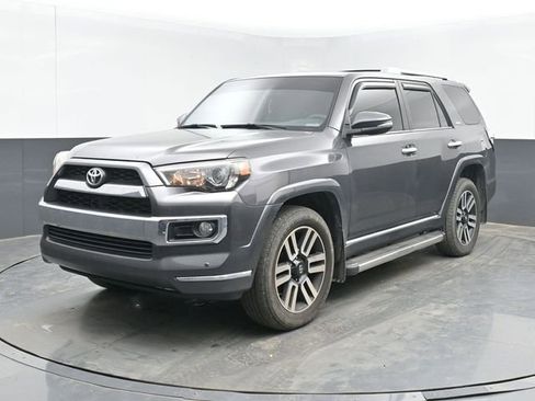 Used 2017 Toyota 4Runner Limited AWD/4WD image 5