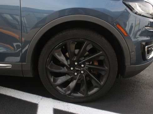 Used 2019 Lincoln Nautilus Reserve w/ Ultimate Package AWD/4WD image 8