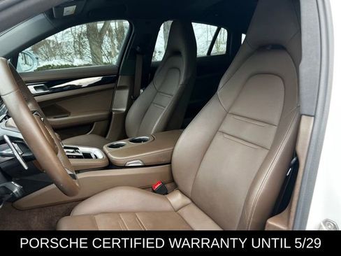 Used 2023 Porsche Panamera 4 image 11