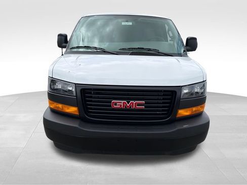 New 2026 GMC Savana 2500 w/ Driver Convenience Package RWD image 2