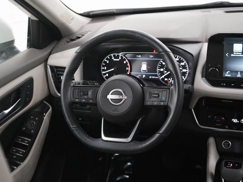 Used 2023 Nissan Rogue SL w/ SL Premium Package AWD/4WD image 15