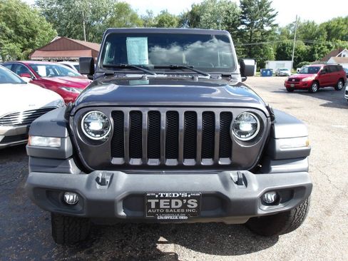 Used 2020 Jeep Wrangler Sport AWD/4WD image 9