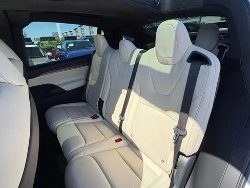 Used 2024 Tesla Model X AWD/4WD image 11