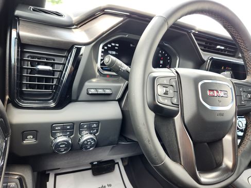 Used 2024 GMC Sierra 1500 AT4 AWD/4WD image 24