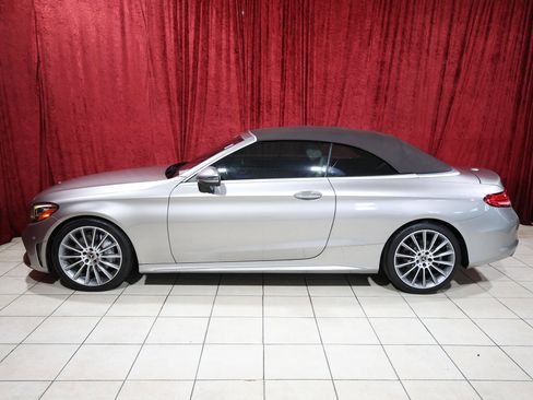 Used 2019 Mercedes-Benz C 300 Cabriolet image 4