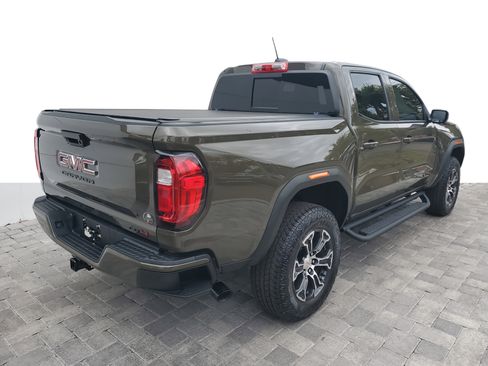 Used 2024 GMC Canyon AT4 w/ LPO, Off Road Lift Package image 5