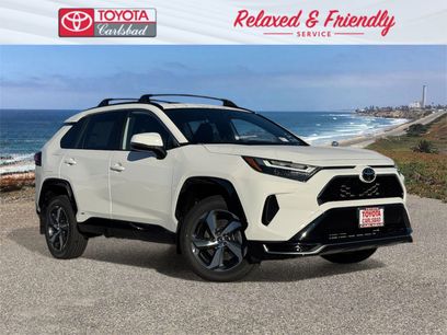 New 2025 Toyota RAV4 SE