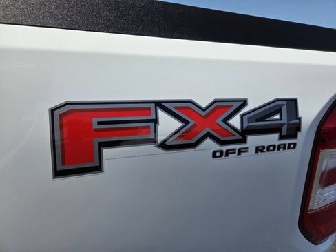 Certified 2024 Ford Maverick XLT w/ XLT Luxury Package AWD/4WD image 15