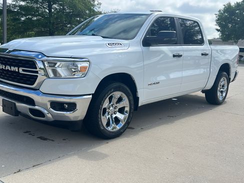 Used 2024 RAM 1500 Lone Star RWD image 5