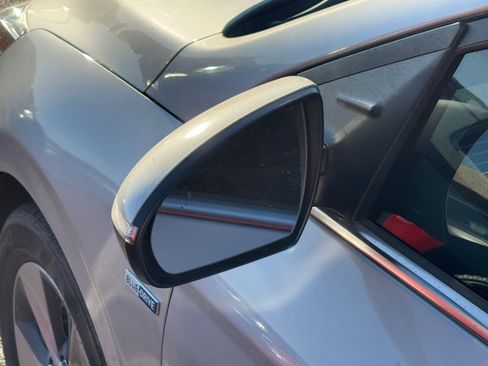 Used 2019 Hyundai Ioniq Limited image 9