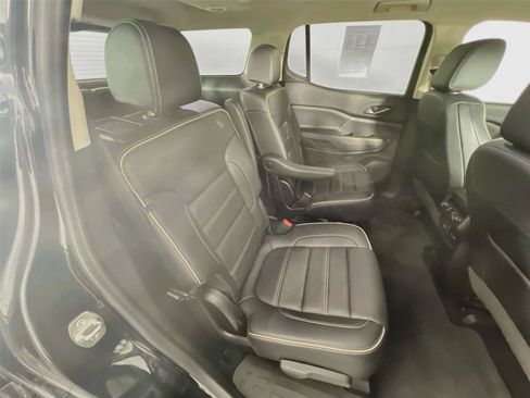 Used 2021 GMC Acadia Denali w/ Denali Ultimate Package AWD/4WD image 27
