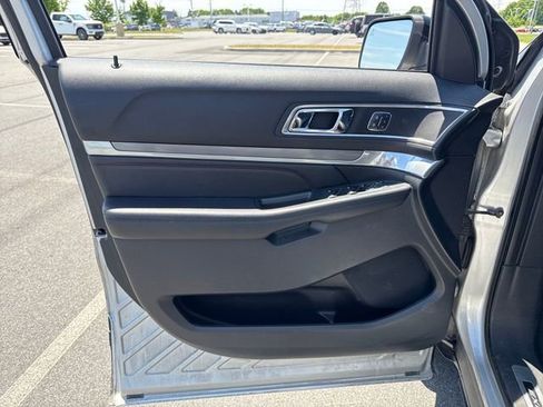 Used 2016 Ford Explorer Sport w/ Equipment Group 401A AWD/4WD image 25