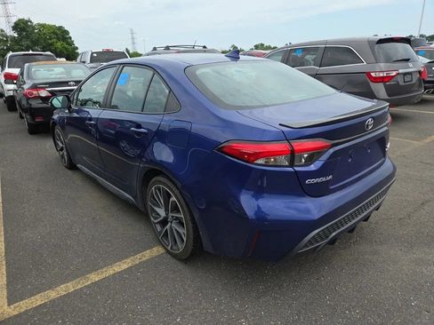 Used 2020 Toyota Corolla XSE FWD image 2