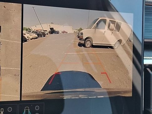 Used 2024 GMC Acadia Elevation FWD image 25