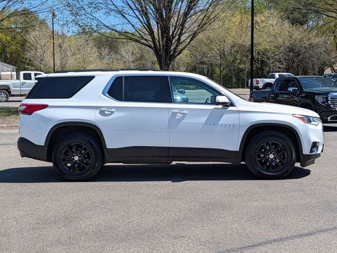 Used 2019 Chevrolet Traverse LT AWD/4WD image 14