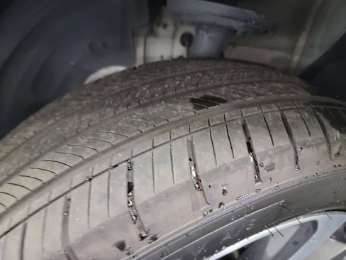 Used 2025 Honda Pilot Touring image 31