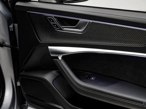 Used 2025 Audi RS 6 performance image 81