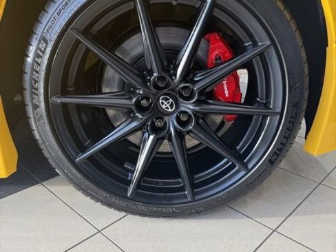 New 2026 Toyota GR86 YUZU Limited image 12