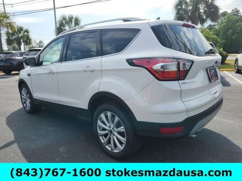 Used 2018 Ford Escape Titanium w/ Ford Safe & Smart Package image 9