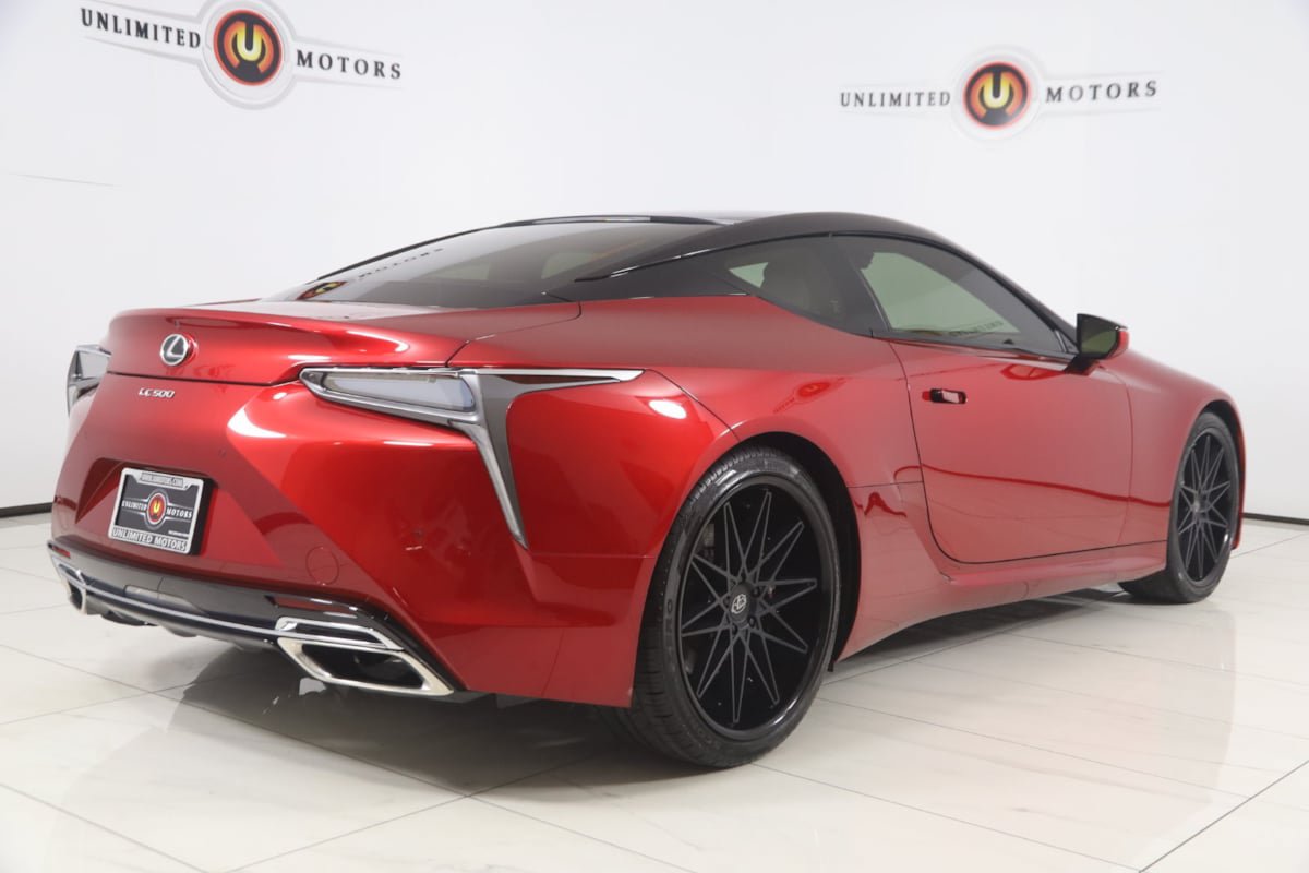 Used 2018 Lexus LC 500 Coupe w/ Touring Package RWD image 3