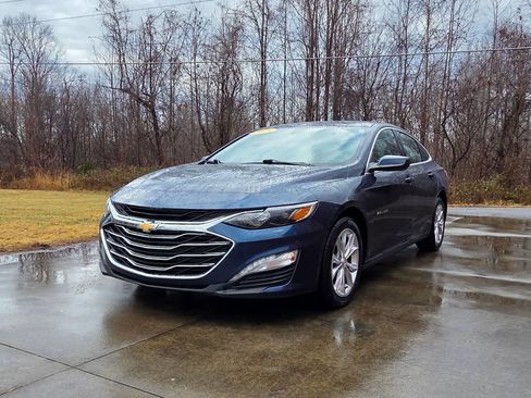 Used 2019 Chevrolet Malibu LT image 1