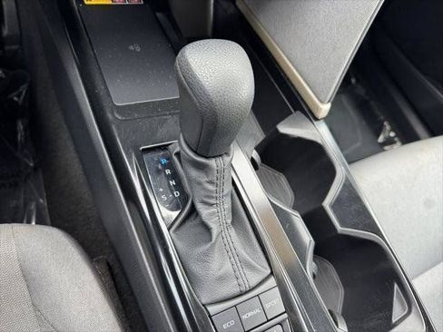 Used 2025 Toyota Camry LE FWD image 85