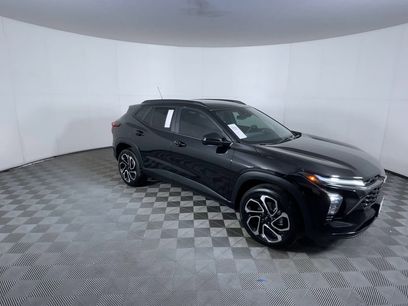 Used 2025 Chevrolet Trax RS w/ Driver Confidence Package