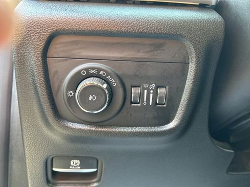 Used 2024 Jeep Grand Cherokee L Limited w/ Trailer Tow Package image 35