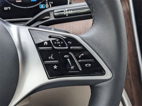 Used 2024 Mercedes-Benz C 300 4MATIC Sedan image 52