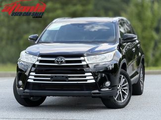 Used 2019 Toyota Highlander XLE AWD/4WD video 1