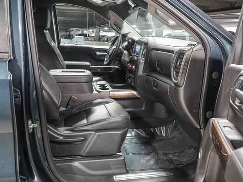 Used 2020 Chevrolet Silverado 1500 RST image 16