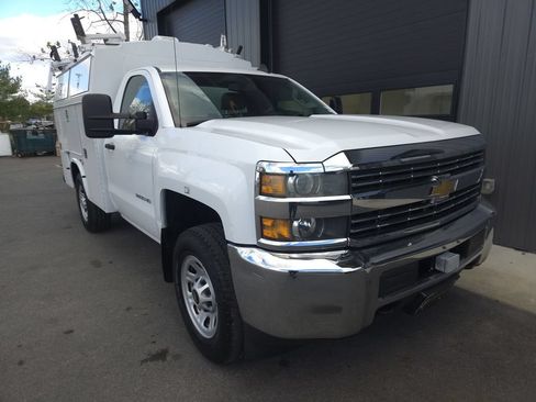Used 2016 Chevrolet Silverado 3500 W/T RWD image 6