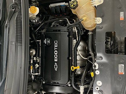 Used 2017 Chevrolet Sonic LT image 14