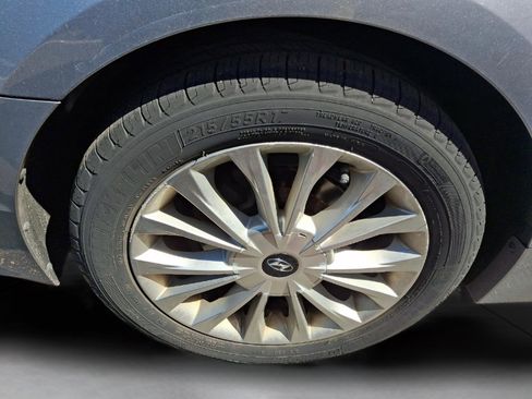 Used 2015 Hyundai Sonata Limited w/ Option Group 06 FWD image 9